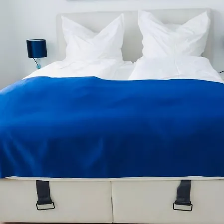 Berlin, With 3 Bedrooms * Baltschik