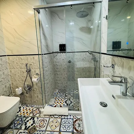 Apartment Berlin, With 3 Bedrooms *