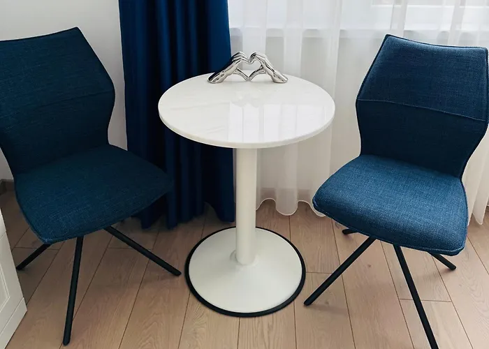 Apartament Berlin, With 3 Bedrooms Balcic