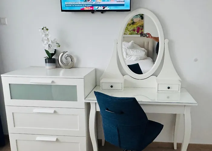 Apartment Berlin, With 3 Bedrooms Balchik