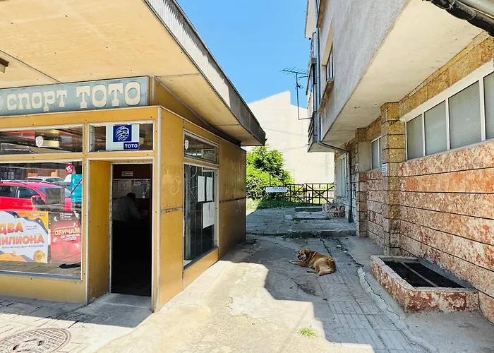 Berlin, With 3 Bedrooms *